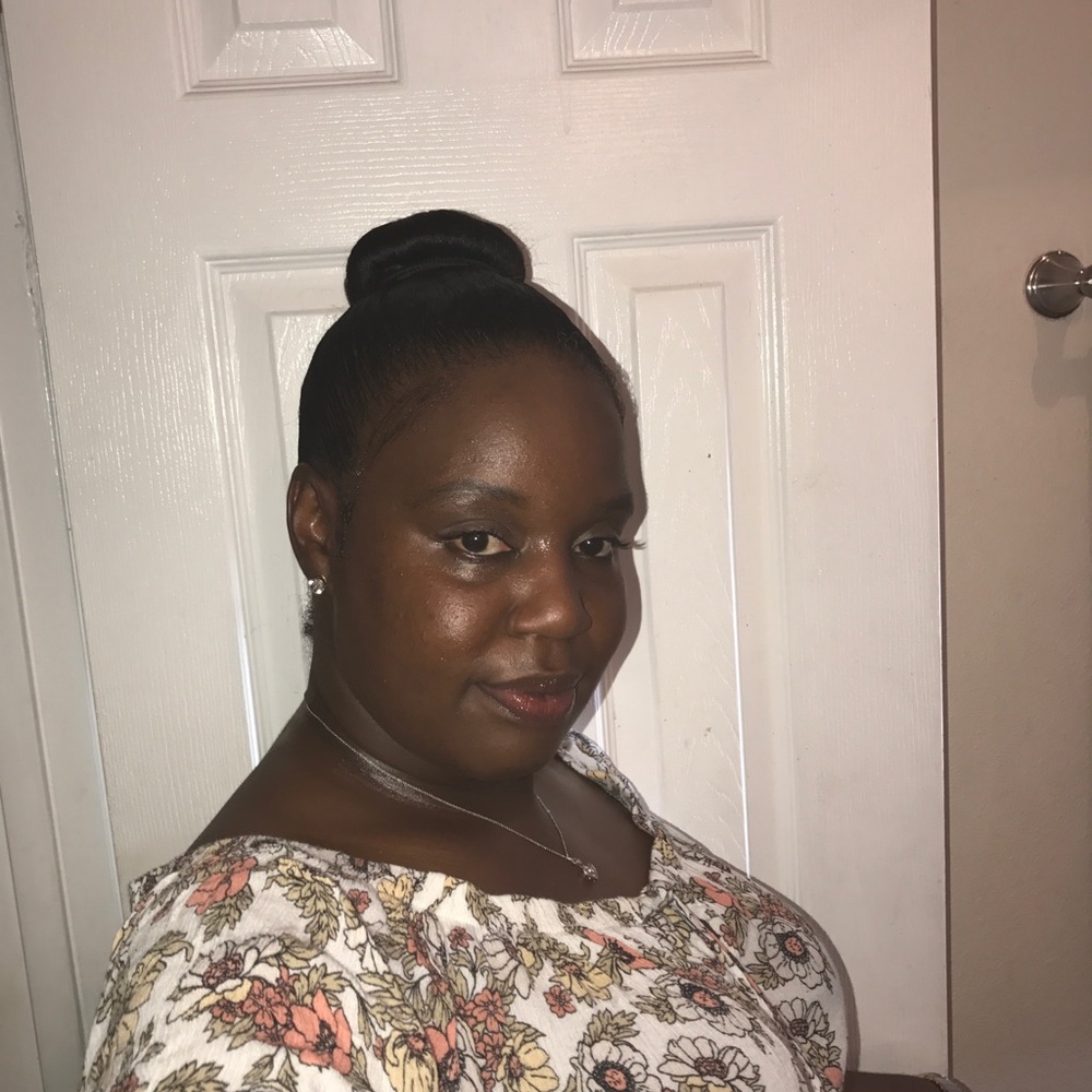 Meet your Posher, Tawona